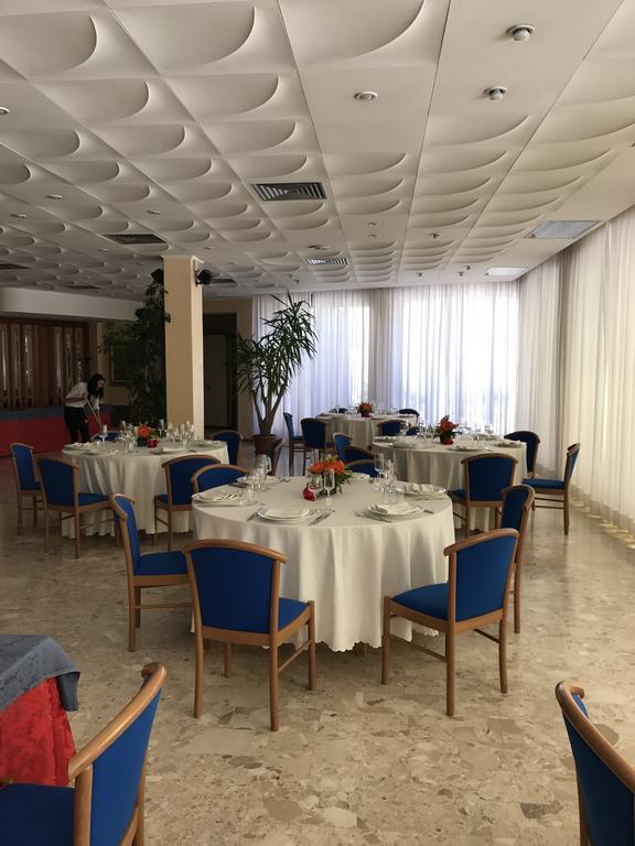 Hotel Terme Di San Vittore เจงกา ภายนอก รูปภาพ